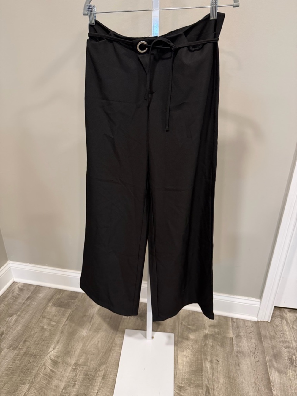 SHEIN Black Wide-Leg Drawstring Pants with Ring Detail